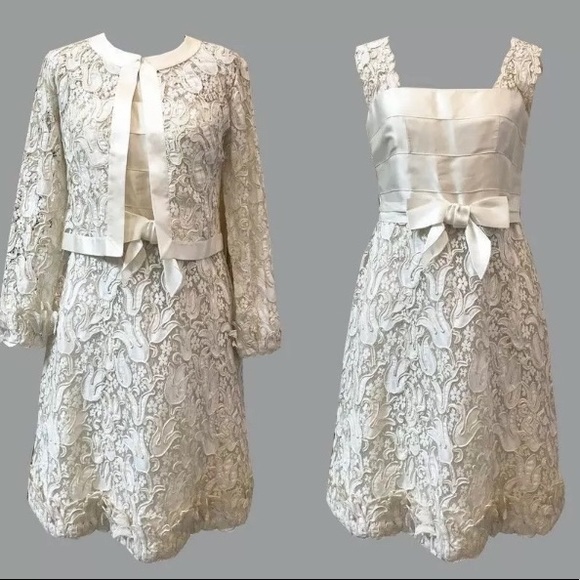 Pt 1 CHANEL 1960s 💯% authentic wedding dress - Picture 2 of 8